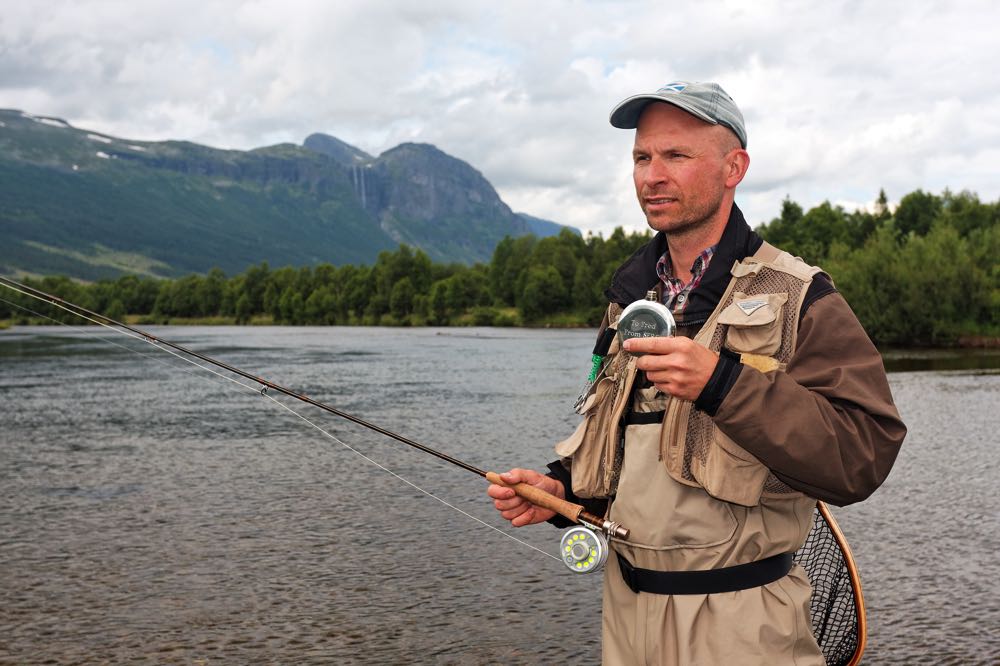 The Best 5 Weight Fly Rods You Can Buy in 2021 (A Buyer's Guide)