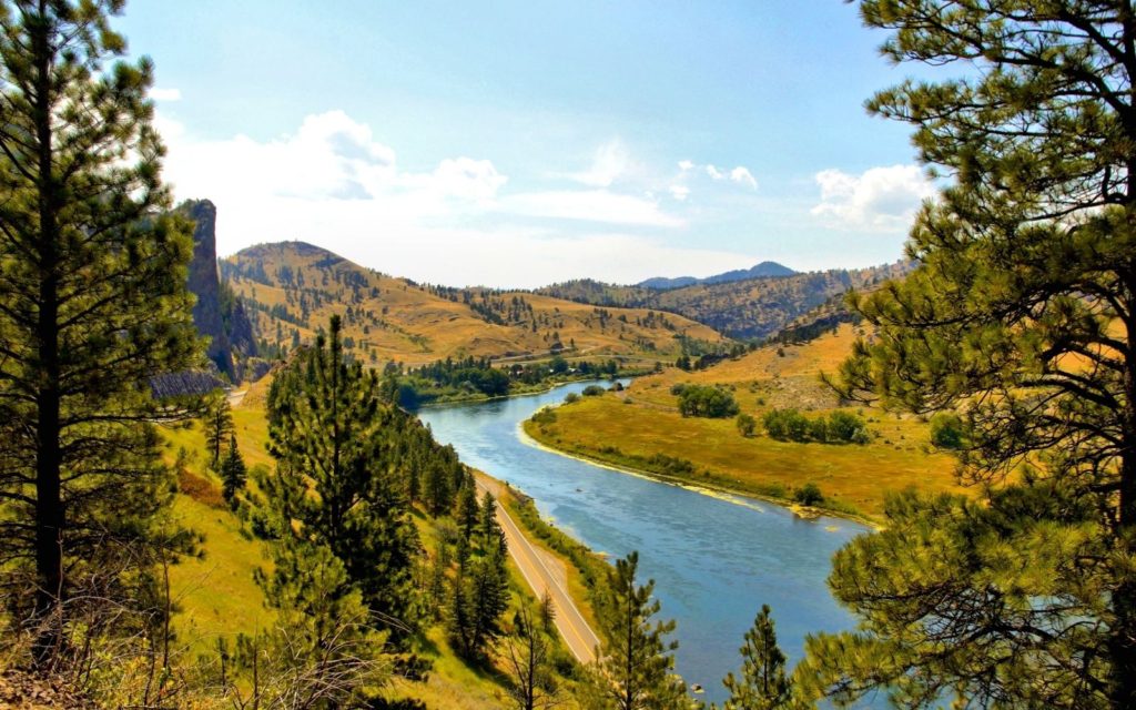 Fly fishing the Missouri River