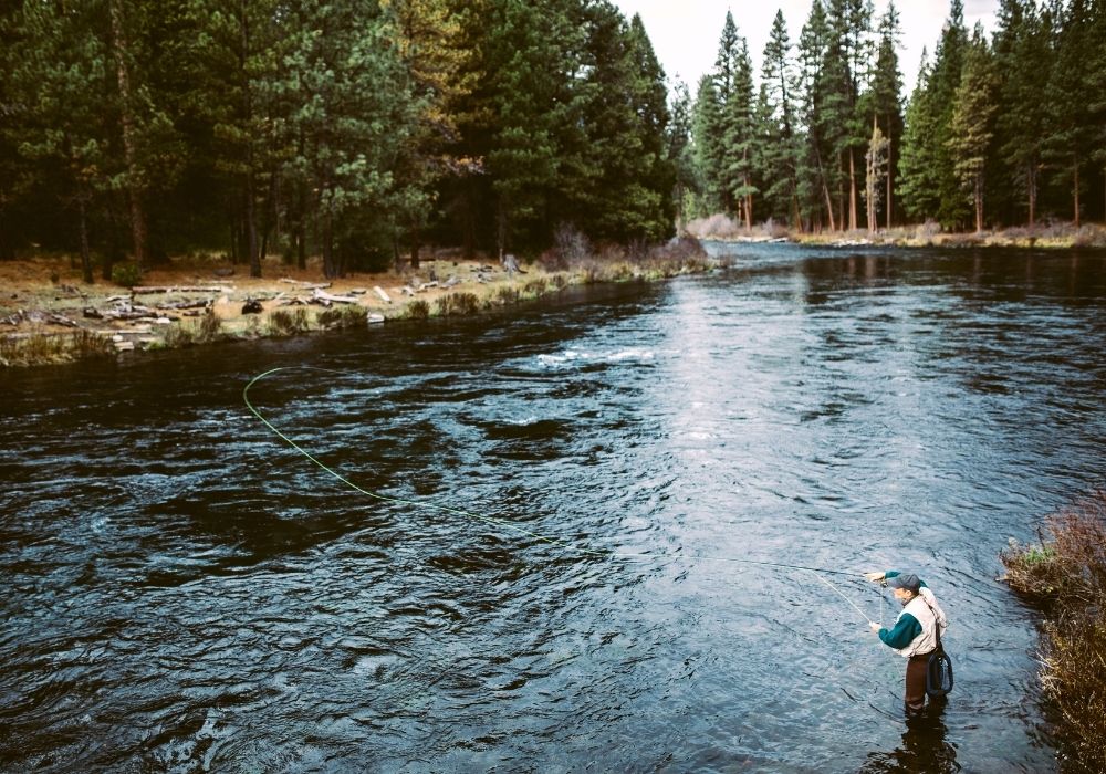 Fly Fishing in Bend Oregon - The Best Fly Fishing Guide Trips