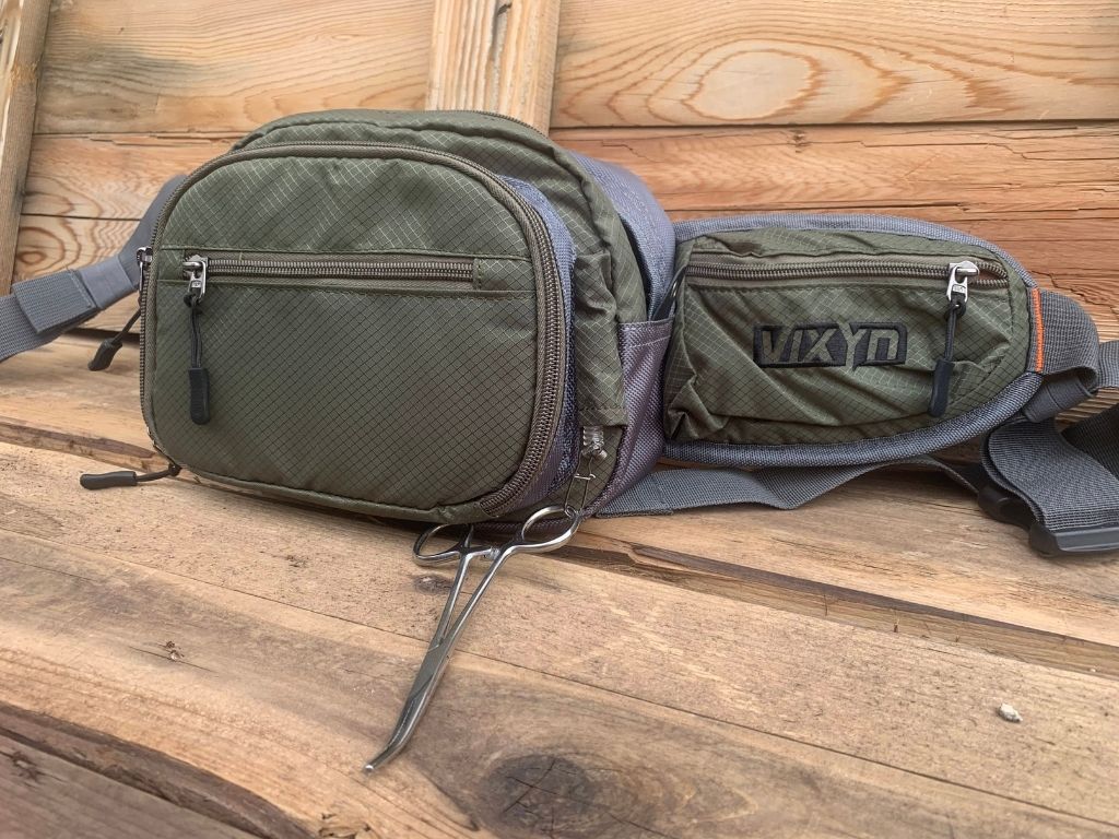 VIXYN Fly Fishing Chest Pack, Fly Fishing Waist Pack - Lightweight Fishing  Fanny Pack and Tackle Storage Hip Bag - Fly Fishing Bag for Waist or Chest  : : Bags, Wallets and Luggage