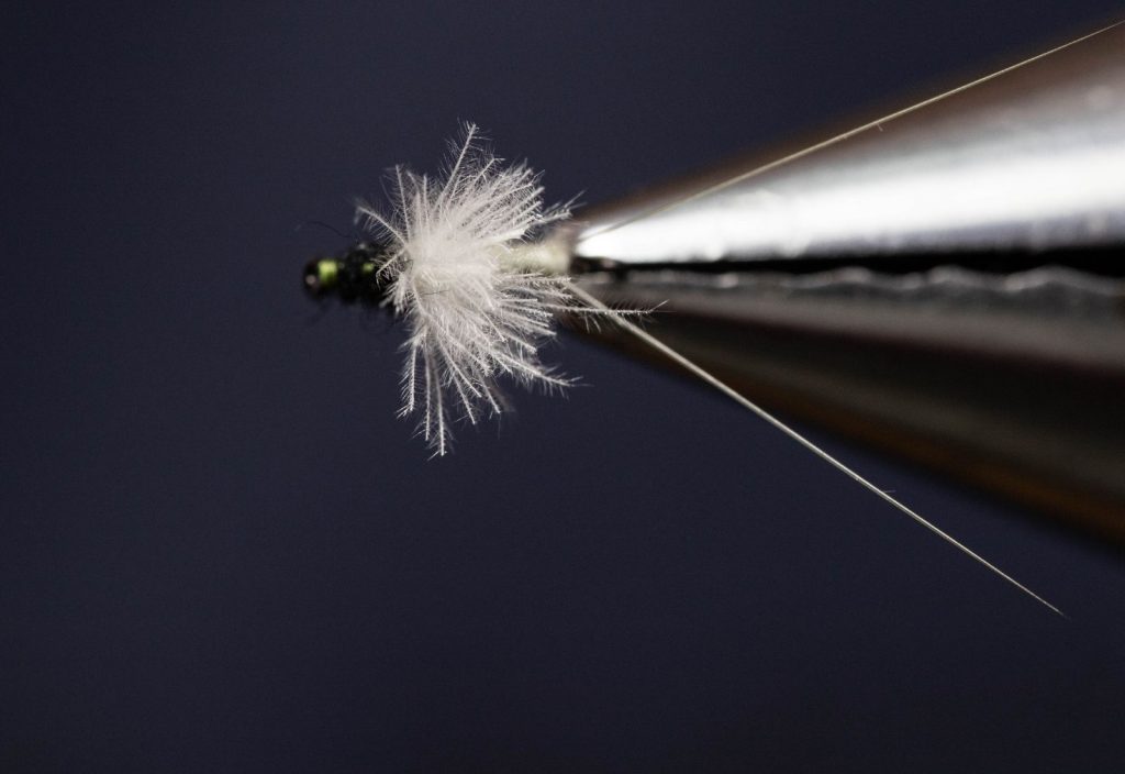 how to tie the RS2 fly tutorial