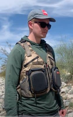 Loogu Fly Fishing Vest Review (Hands-On & Tested) 